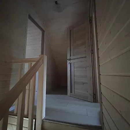 Holiday home будинок на горі борщевиця Kvasni